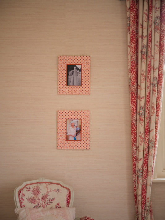 Wall Picture Frame Spring Bloom Red