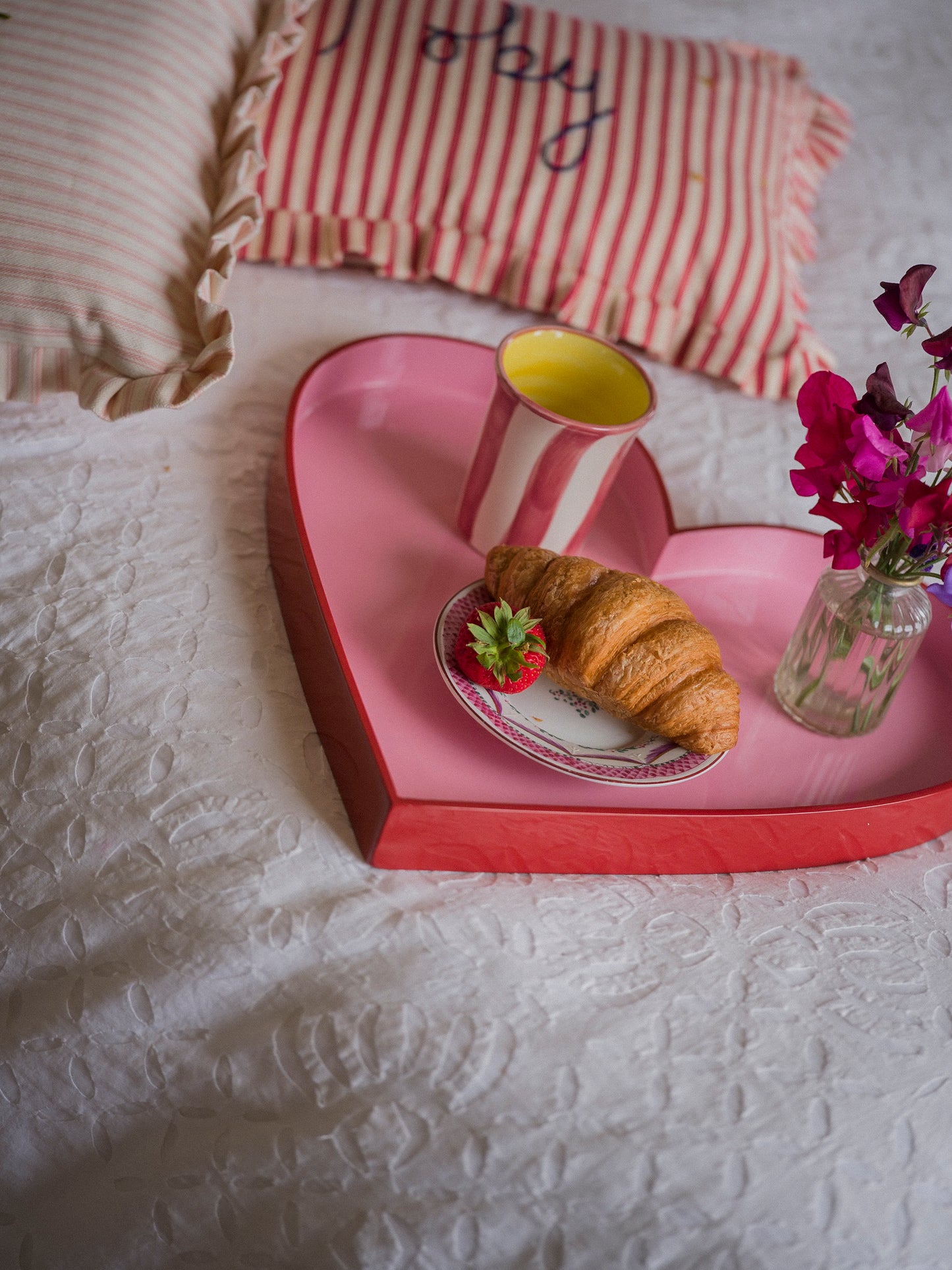 Heart Lacquer Tray Pink