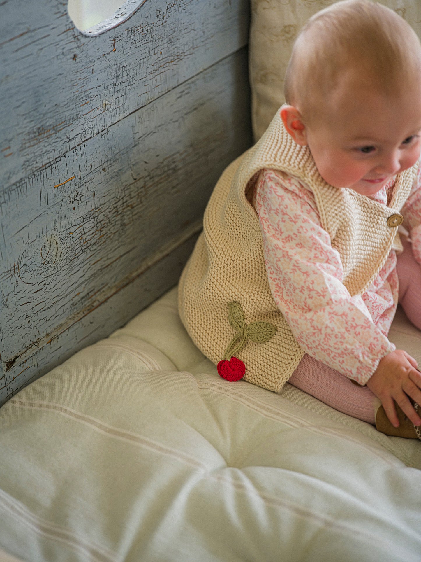 Beige Cherry Knitted Vest