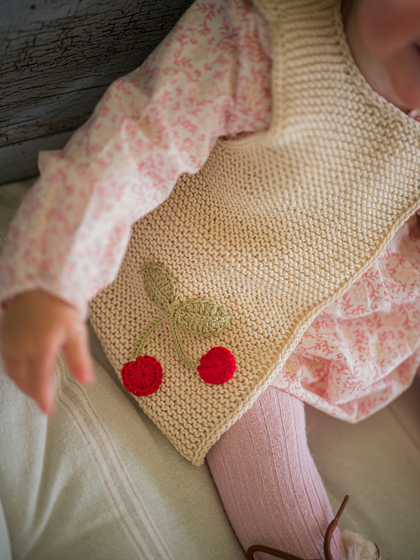 Beige Cherry Knitted Vest
